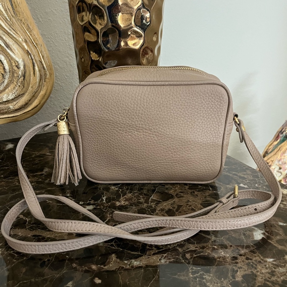 GiGi New York Madison Pebble Grain Leather Crossbody Bag w/Adjustable Strap.